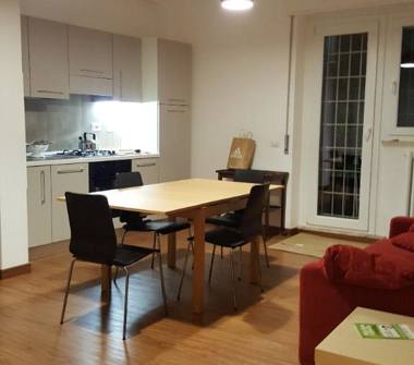 Quadrilocale in vendita a Roma, Zona Marconi, Via Filippo Eredia 37