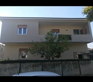 Casa indipendente in vendita a Montesilvano (Pescara), Via Piceni 1