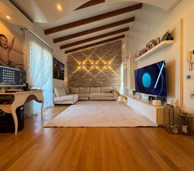 Attico in vendita a Ravenna, Zona Villanova di Ravenna, Via Pasquale Morganti 1