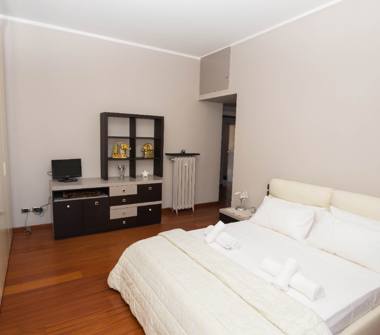 Trilocale in affitto a Milano, Zona Stazione Centrale, Viale Lunigiana 7