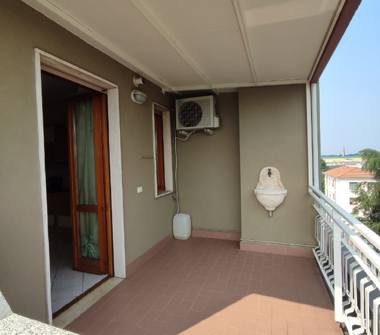 Trilocale in vendita a Nova Milanese (Monza e Brianza), Via Cristoforo Colombo 7