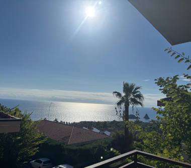 Quadrilocale in vendita a Aci Catena (Catania)