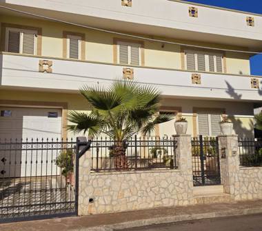 Casa indipendente in vendita a Presicce-Acquarica (Lecce), Via Lazio 26