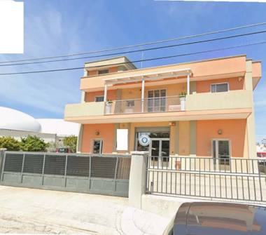 Capannone in vendita a Monopoli (Bari), Via Eugenio Montale 3