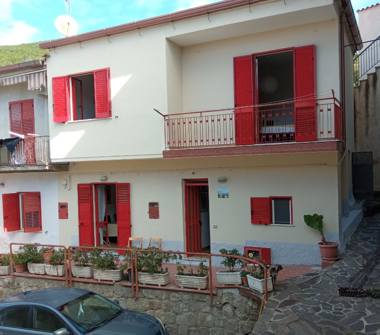 Casa indipendente in vendita a Pisciotta, Frazione Santa Caterina, Via Pantana 21