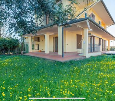 Villa in vendita a Gavorrano (Grosseto), Via Cavallinone 1