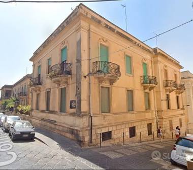 Quadrilocale in vendita a Noto, Frazione Lido Di Noto