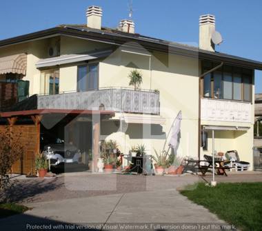 Porzione di casa in vendita a Precenicco (Udine)