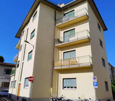 Quadrilocale in vendita a Firenze, Zona Legnaia, Via del Caparra 43/a
