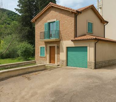 Terreno Edificabile Commerciale in vendita a Valfabbrica (Perugia), Via Roma 100