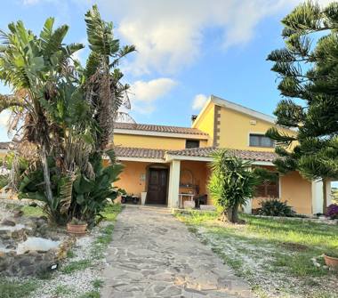 Villa in vendita a Portoscuso (Sud Sardegna), Via Santa Barbara 4