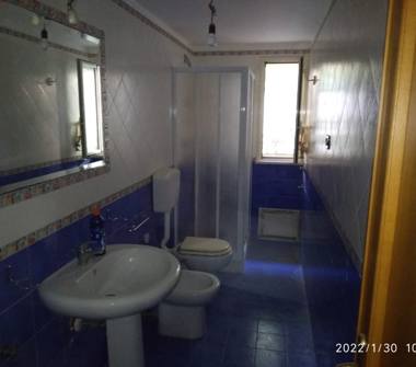 Casa indipendente in vendita a Palermo, Zona Arenella, Via della Barca 10