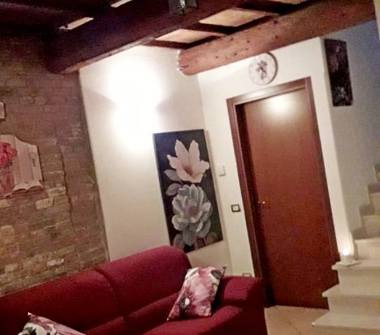 Porzione di casa in affitto a Ferrara, Zona Francolino