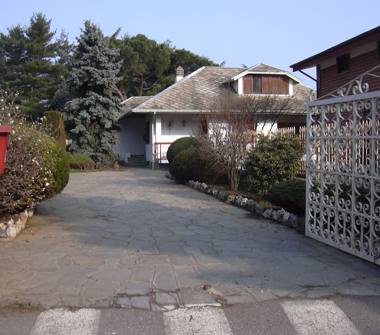 Villa in vendita a Rivalta di Torino (Torino), Via Bussoleno 7