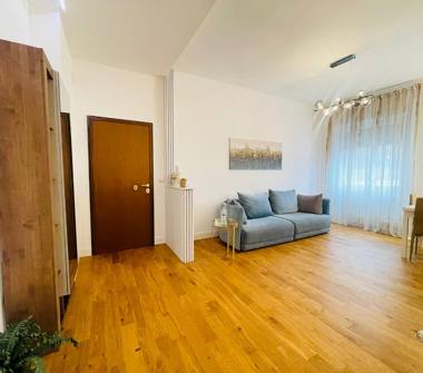 Trilocale in vendita a Desio (Monza e Brianza), Via Francesco Baracca 6