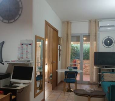 Bilocale in vendita a Lizzanello, Frazione Merine, Via Simone Renda 40