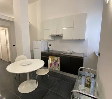 Bilocale in affitto a Torino, Zona Centro, Via Piave 8