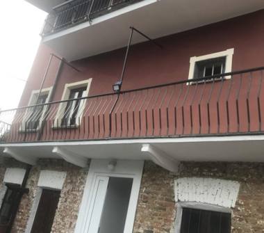 Casa indipendente in vendita a Cisterna d'Asti (Asti), Via 24 Maggio 13