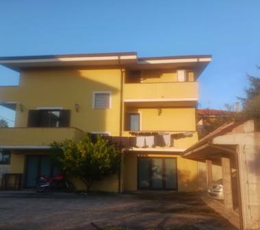 Casa indipendente in vendita a San Giovanni Teatino, Frazione Sambuceto