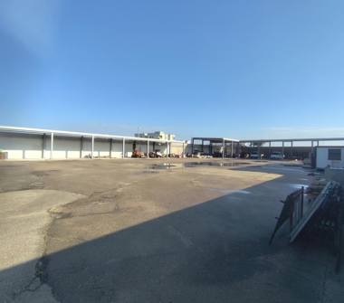 Magazzino in affitto a Surbo (Lecce), via lecce 229