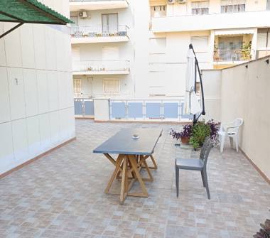 Quadrilocale in vendita a Lecce (Lecce), Via Don Bosco 26