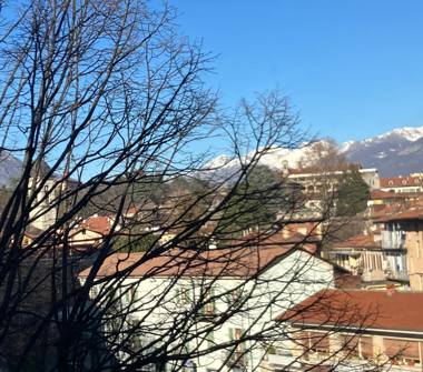 Quadrilocale in vendita a Ivrea (Torino), Piazza Lamarmora 7