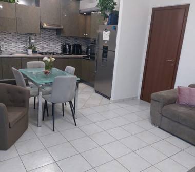 Trilocale in vendita a Voghera (Pavia), Via Enrico Uberti 2