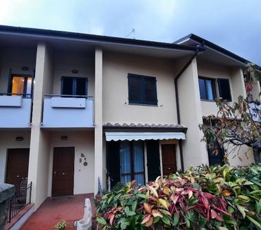 Trilocale in vendita a Barberino Tavarnelle (Firenze), Via IX Novembre 26