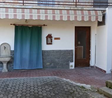 Trilocale in vendita a Gargallo (Novara), Via XXV Aprile 5