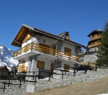 Baita/Chalet/Trullo in vendita a Valtournenche (Aosta), Frazione Bringaz 6