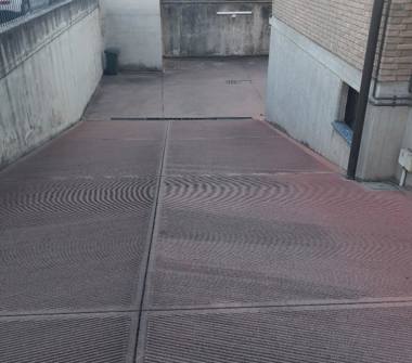 Box/Garage/Posto auto in vendita a Seregno (Monza e Brianza), Via Tagliamento 7