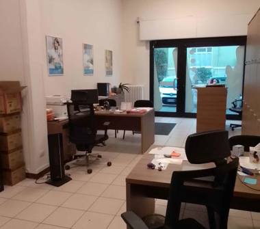 Ufficio in affitto a Rho (Milano), via Luigi Cadorna 57