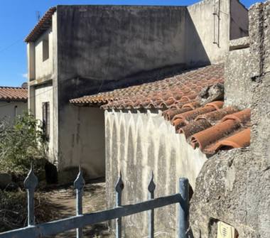 Casa indipendente in vendita a Mogorella (Oristano), Via Vitt. Emanuele 19