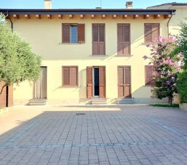 Casa indipendente in vendita a Asola, Frazione Barchi, Via Giardino 34
