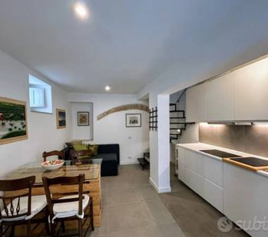 Bilocale in affitto a Siracusa (Siracusa), Via G. Mendozza 9