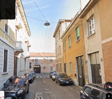 Bilocale in vendita a Milano, Zona Baggio, Via Terni 3