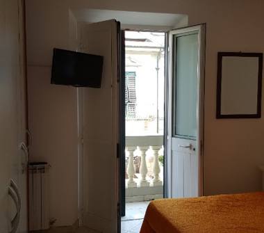 Affitto Stanza Posto letto a Viareggio (Lucca)