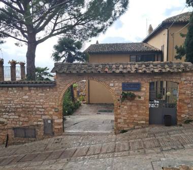 Villa in vendita a Spello (Perugia), Via Torre Belvedere 39