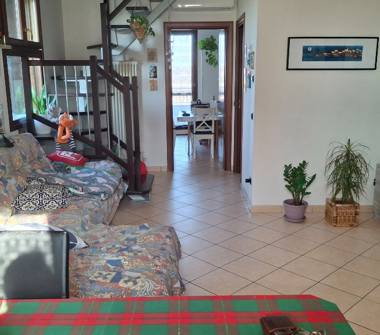 Quadrilocale in vendita a Carpi, Frazione Cantone