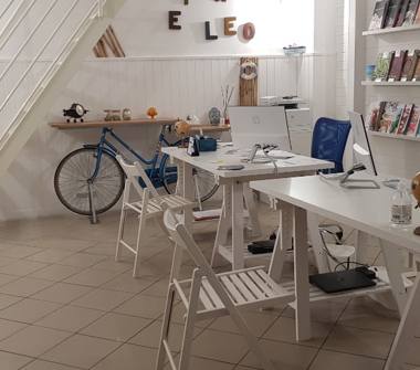 Laboratorio in affitto a Triggiano (Bari), Corso Vittorio Emanuele 44