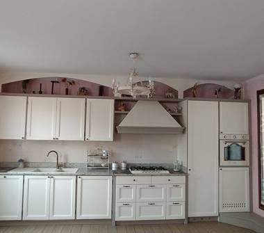 Trilocale in vendita a Arese (Milano), Via Caduti 61