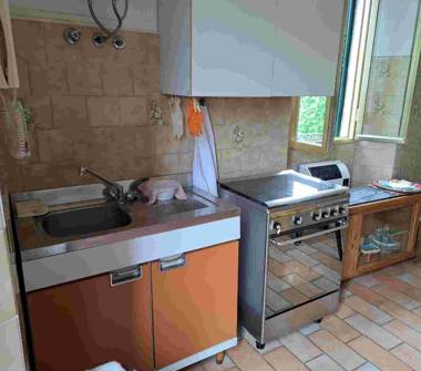 Trilocale in vendita a Pergola, Frazione Frazione Bellisio Solfare, Via Papa Giovanni XXIII 94