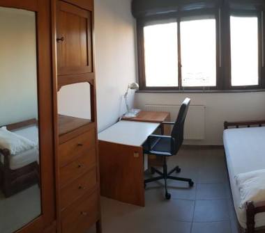 Affitto Stanza Singola a Roma, Zona Spinaceto, Viale dei Caduti nella Guerra di Liberazione 300