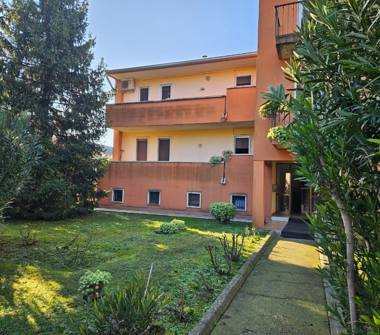 Quadrilocale in vendita a Porto Mantovano, Frazione Sant'Antonio