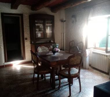 Altro in vendita a Fivizzano, Frazione Viano, Via del Borgo di Mezzo 1