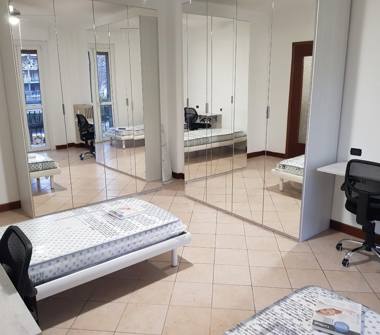 Affitto Stanza Singola a Novara, Zona Bicocca, Viale Piazza D'Armi 24h