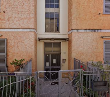 Trilocale in vendita a Guidonia Montecelio, Frazione Villanova, Via Fratelli Cairoli 3