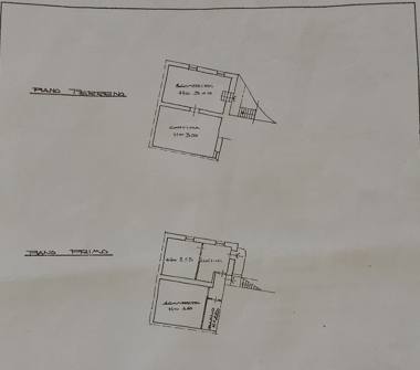 Casa indipendente in vendita a Gavirate, Frazione Oltrona Al Lago