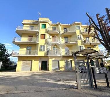 Quadrilocale in vendita a San Salvo (Chieti), Contrada Piane Sant'Angelo 158