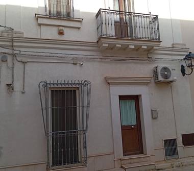 Appartamento in vendita a San Giorgio Ionico (Taranto), Via Maggiore 1